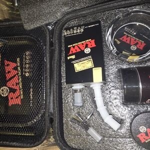 RAW Smoking Accessories Kit